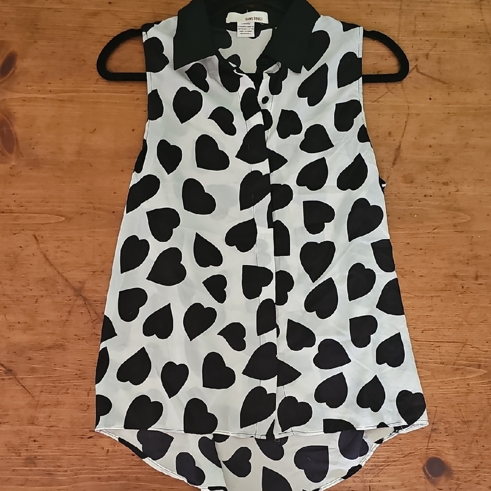 Zara Black and White Sleeveless Button Down Blouse